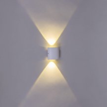 Настенный светильник Reluce 86831-9.2-002TLFC LED2*3W WT