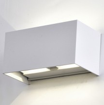 Уличный настенный светодиодный светильник Mantra Davos 7820