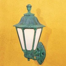 Настенный светильник уличный Rut E26.131.000.VYE27