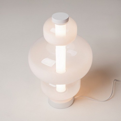 Интерьерная настольная лампа Maytoni Atmos MOD364TL-L15W3K