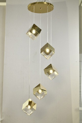 Подвесной светильник Zortes Ice Cube ZRS.1005.05