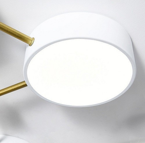 Потолочная люстра LIGHTERA Tizzo LE239PL-3WG