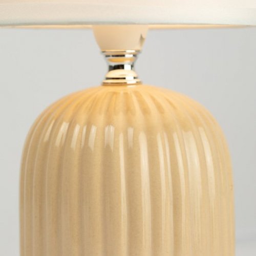 Интерьерная настольная лампа May 7548-502