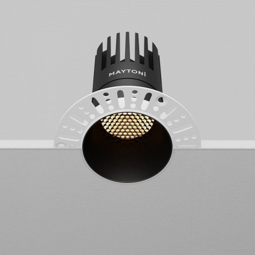 Точечный светильник Maytoni Dip DL122-15W-2.7K-TRS-B