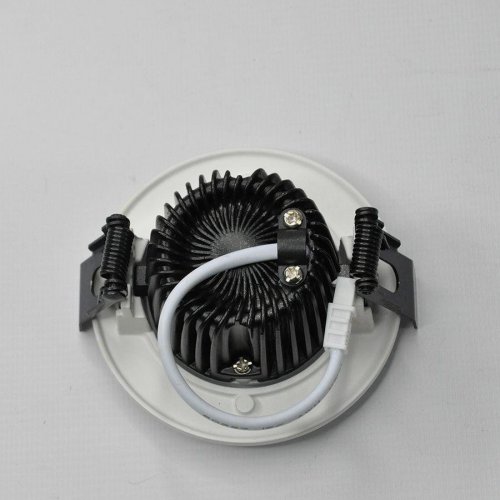 Встраиваемый светодиодный светильник Elvan VLS-006R-7W-WW-Wh