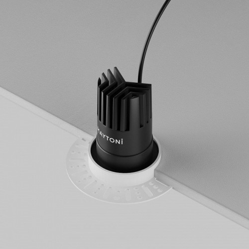 Точечный светильник Maytoni Dip DL119-10W-2.7K-TRS-B