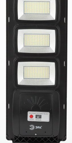 Уличный светодиодный светильник консольный на солнечных батареях ЭРА Б0046802