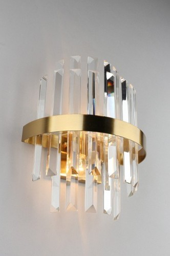 Настенный светильник Omnilux Saviano OML-69011-02