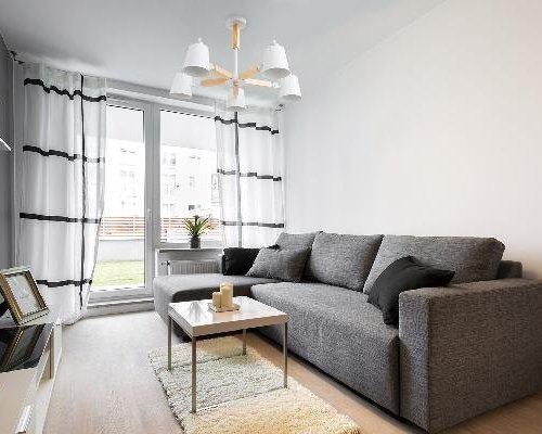 Люстра на штанге Arte Lamp Oscar A7141PL-5WH Люстра на штанге Arte Lamp Oscar A7141PL-5WH