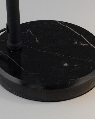 Интерьерная настольная лампа Moderli Arco V11338-1T