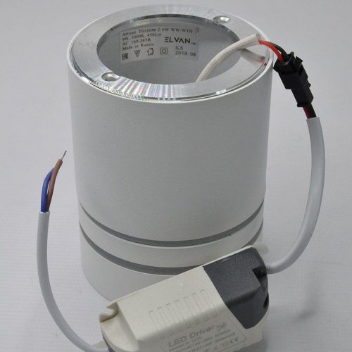 Потолочный светодиодный светильник Elvan NLS-T160M/2-9W-WW-Wh Потолочный светодиодный светильник Elvan NLS-T160M/2-9W-WW-Wh