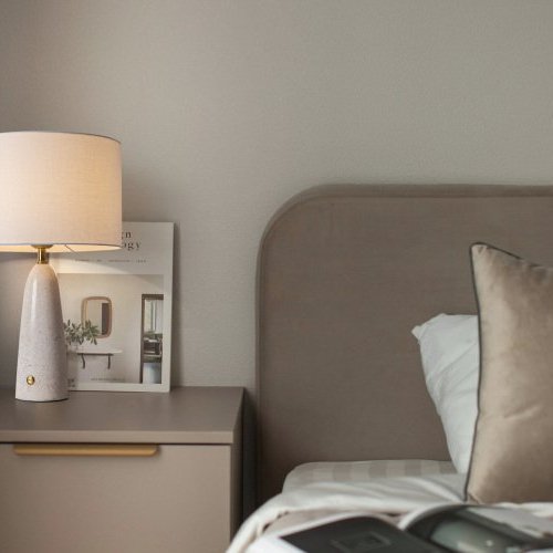 Интерьерная настольная лампа Freya MarmoLatte FR2054TL-01BS3