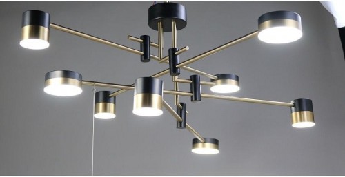 Потолочная люстра Zortes Lunar ZRS.1805.08