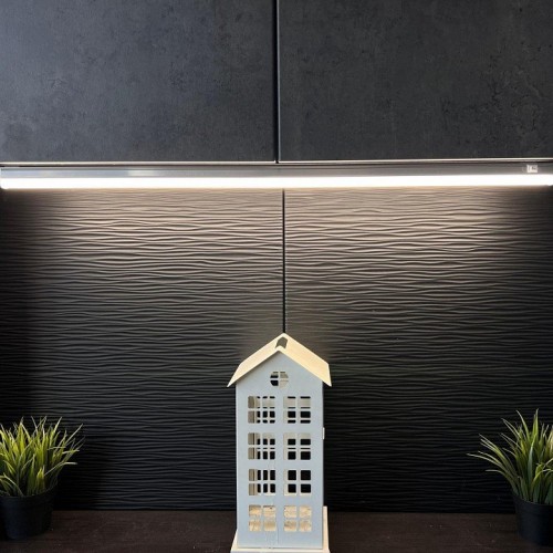 Мебельный светодиодный светильник (08993) Uniel ULI-L02-10W-4200K-SL