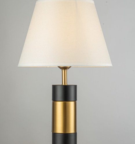 Интерьерная настольная лампа Arti Lampadari Candelo Candelo E 4.1.T5 BBK