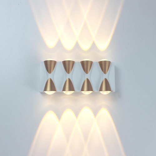 Уличный настенный светодиодный светильник Apeyron 31-02 Уличный настенный светодиодный светильник Apeyron 31-02