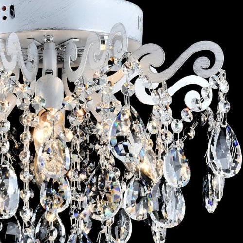 Потолочная люстра Reluce 04033-0.3-04 WH+SILVER PN Потолочная люстра Reluce 04033-0.3-04 WH+SILVER PN