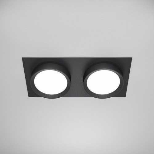 Точечный светильник Maytoni Hoop DL086-02-GX53-SQ-B