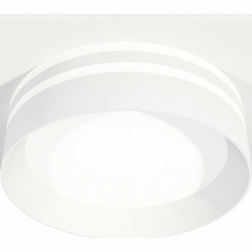 Точечный светильник Ambrella light Techno Spot XC8061021 Точечный светильник Ambrella light Techno Spot XC8061021