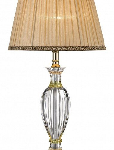 Интерьерная настольная лампа Wertmark Tulia WE702.01.304