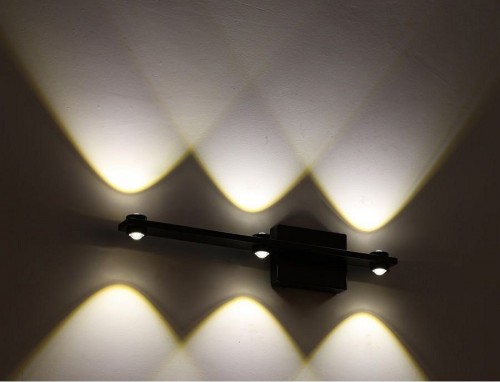 Настенный светильник Zortes Scoup ZRS.10112.03