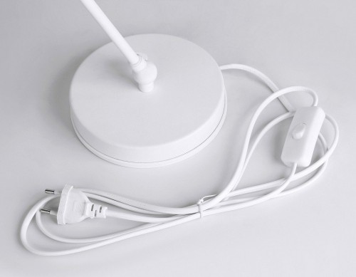 Интерьерная настольная лампа Ambrella light TRADITIONAL TR8152 Интерьерная настольная лампа Ambrella light TRADITIONAL TR8152