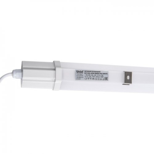 Настенно-потолочный светильник  ULT-V45-45W/4000K IP65 WHITE Настенно-потолочный светильник  ULT-V45-45W/4000K IP65 WHITE