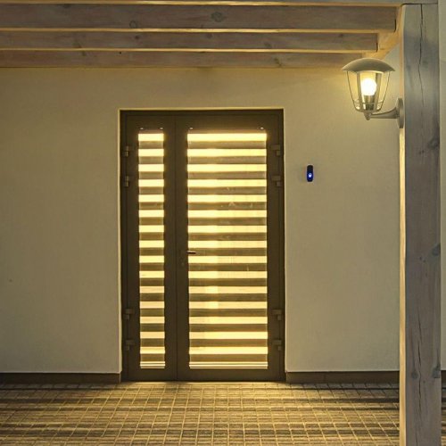 Уличный настенный светильник Apeyron Дели 11-164