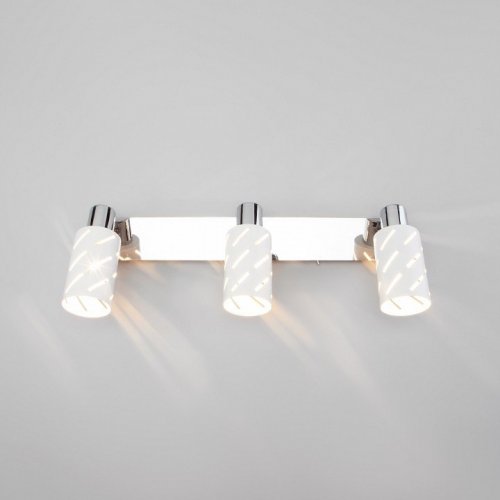 Спот Eurosvet Fente 20090/3 белый/хром