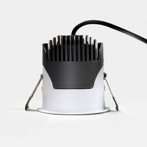 Точечный светильник RC RC-D84-12-WH-WW65 Точечный светильник RC RC-D84-12-WH-WW65