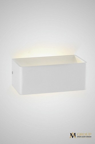 Накладной светильник AM-Group AM24 AM246 WH 5W Накладной светильник AM-Group AM24 AM246 WH 5W