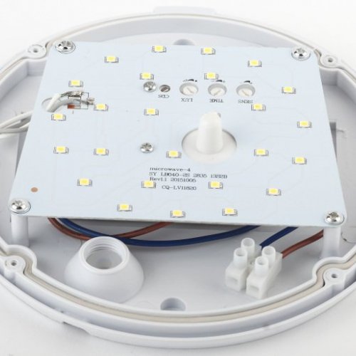 Уличный светодиодный светильник ЭРА SPB-1-08-MWS (W) Уличный светодиодный светильник ЭРА SPB-1-08-MWS (W)