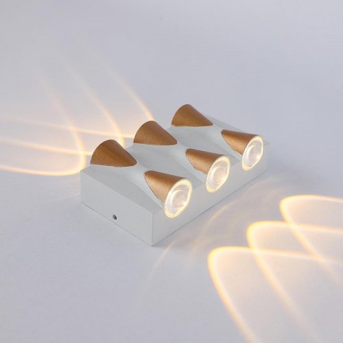 Уличный настенный светодиодный светильник Apeyron 31-01 Уличный настенный светодиодный светильник Apeyron 31-01