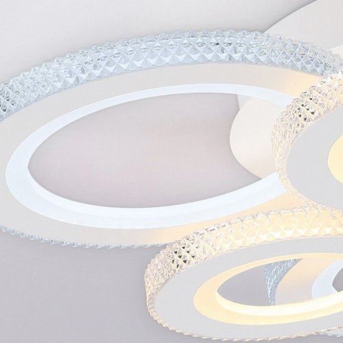 Потолочная люстра Ambrella Light FA FA8872