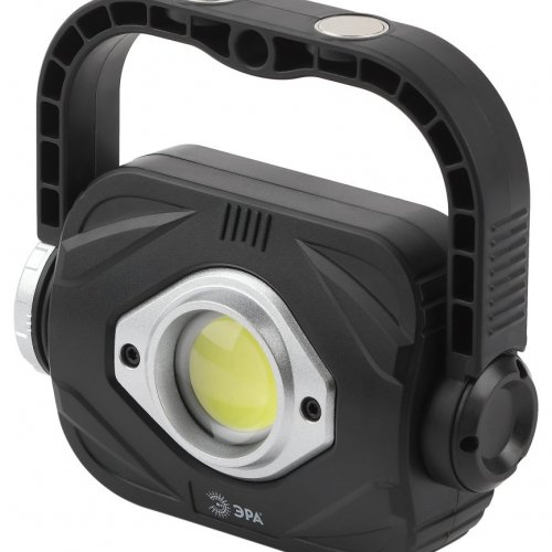 Фонарь-прожектор светодиодный ЭРА Альфа от батареек 400 лм PB-701 Б0052316