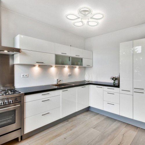 Потолочная люстра Escada Menita 10270/5LED Потолочная люстра Escada Menita 10270/5LED