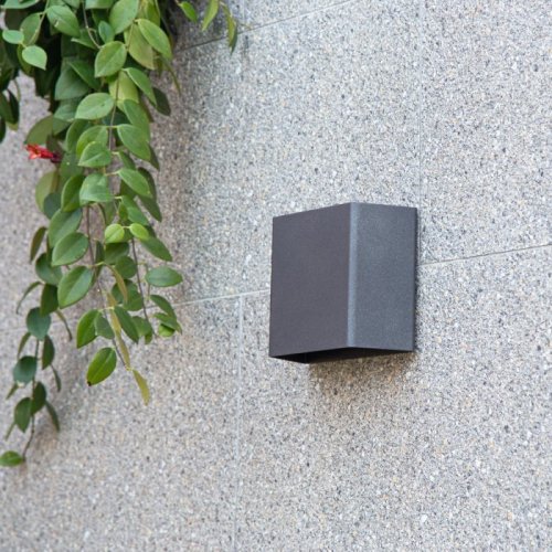 Настенный светильник уличный Dwell NC-023504-SB Настенный светильник уличный Dwell NC-023504-SB