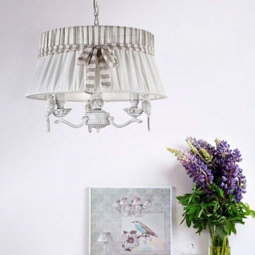 Подвесная люстра Maytoni Bird ARM013-33-W