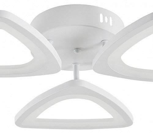 Потолочная люстра Escada 10273 10273/3LED