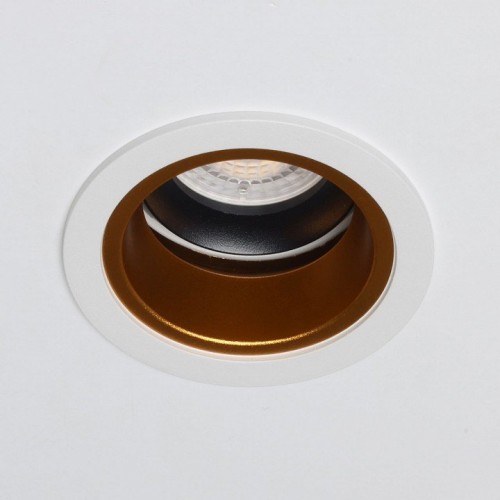 Точечный светильник DeMarkt Прайм 850010701