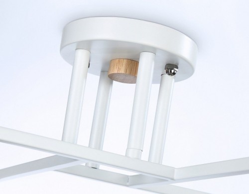 Потолочная люстра Ambrella light TRADITIONAL TR9495 Потолочная люстра Ambrella light TRADITIONAL TR9495