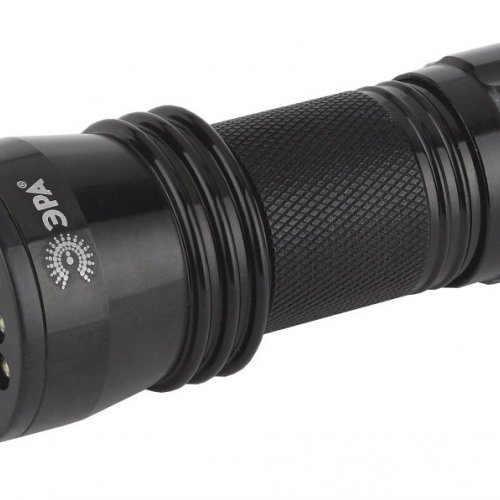 Ручной светодиодный фонарь ЭРА от батареек 76 лм MB-502