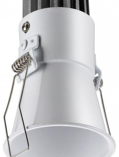 Точечный светильник Novotech Lang 358906 Точечный светильник Novotech Lang 358906