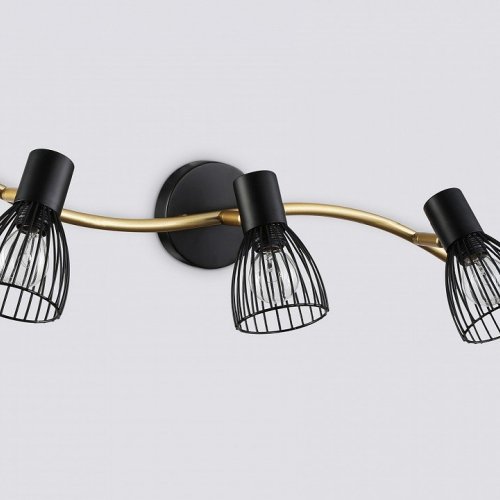 Настенно-потолочный спот Ambrella light TRADITIONAL TR8661 Настенно-потолочный спот Ambrella light TRADITIONAL TR8661