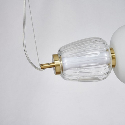 Подвесная светодиодная люстра Favourite Bella 4057-3P Подвесная светодиодная люстра Favourite Bella 4057-3P