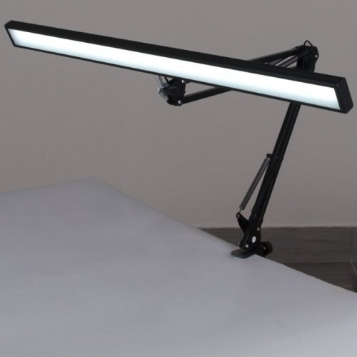 Офисная настольная лампа  70000-0.7-01HV