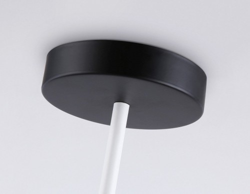 Потолочная люстра Ambrella light Traditional TR2512