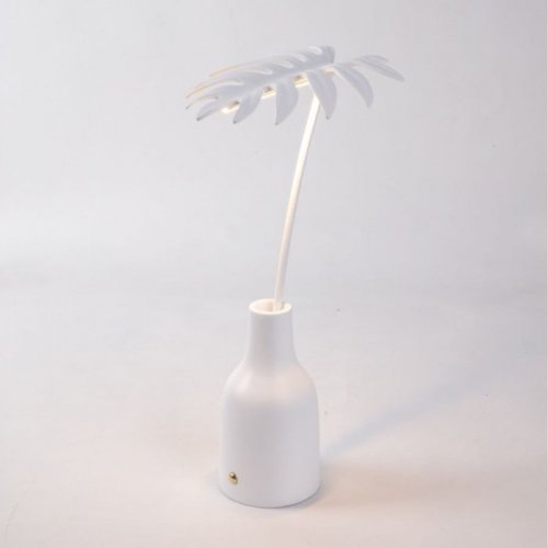 Интерьерная настольная лампа Seletti Leaf Light 09024 Интерьерная настольная лампа Seletti Leaf Light 09024