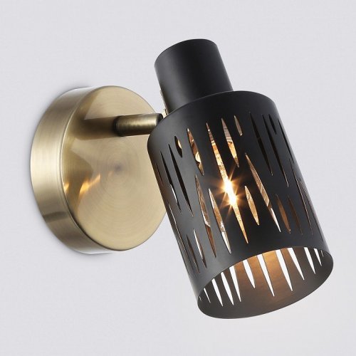 Настенно-потолочный спот Ambrella light TRADITIONAL TR8667