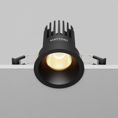 Точечный светильник Maytoni Dip DL117-15W-2.7K-B